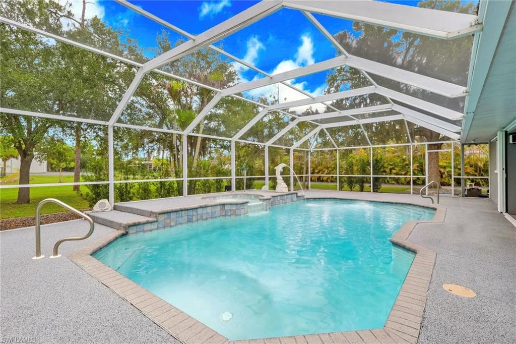 15261 Shamrock Dr, Fort Myers, photo 3