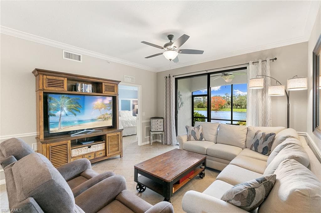 9735 Acqua Ct #615, Naples, photo 2