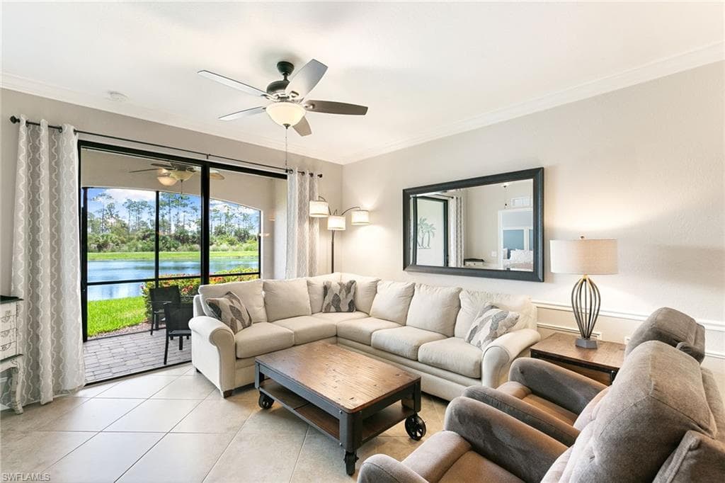9735 Acqua Ct #615, Naples, photo 3