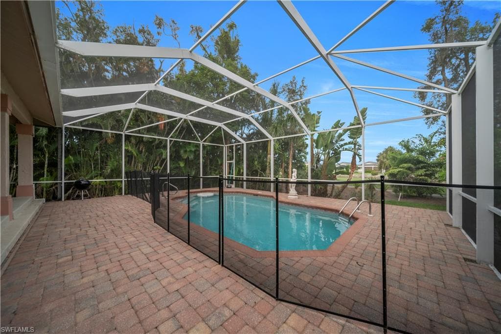 16971 Timberlakes Dr, Fort Myers, photo 3