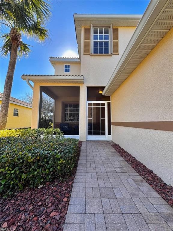 2560 Keystone Lake Dr, Cape Coral, photo 2