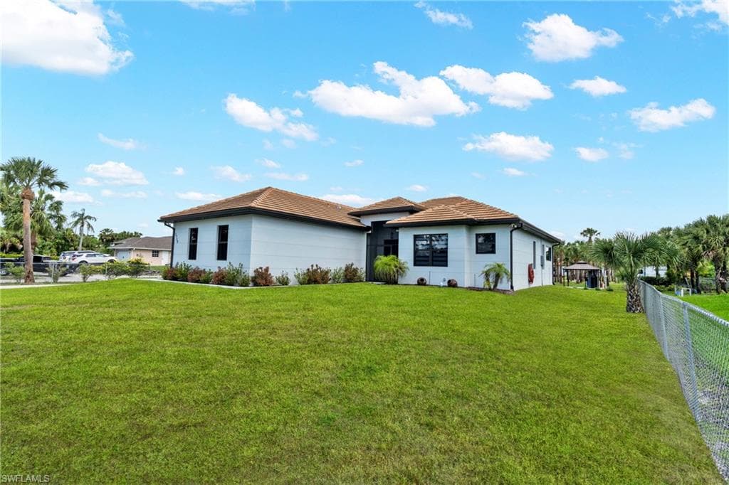 2759 18th Ave, Naples, photo 2