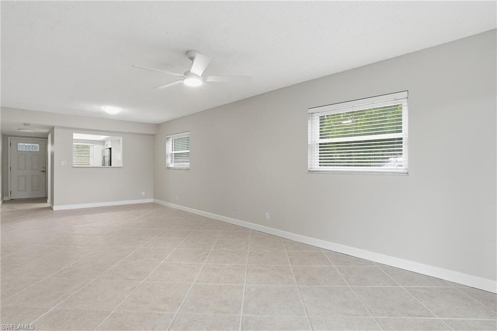 3150 Binnacle Dr #106, Naples, photo 3