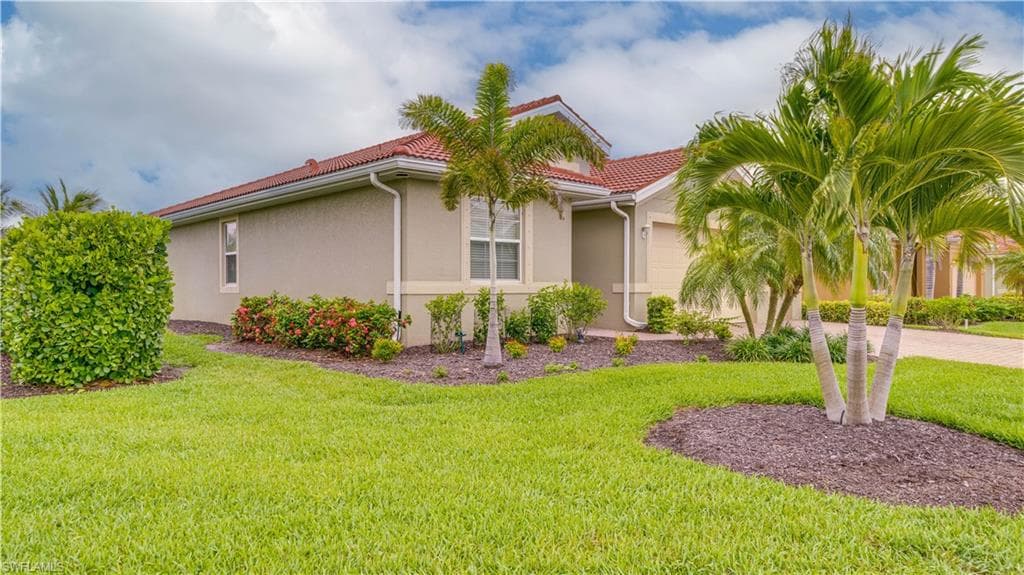 3036 Sunset Pointe Cir, Cape Coral, photo 3