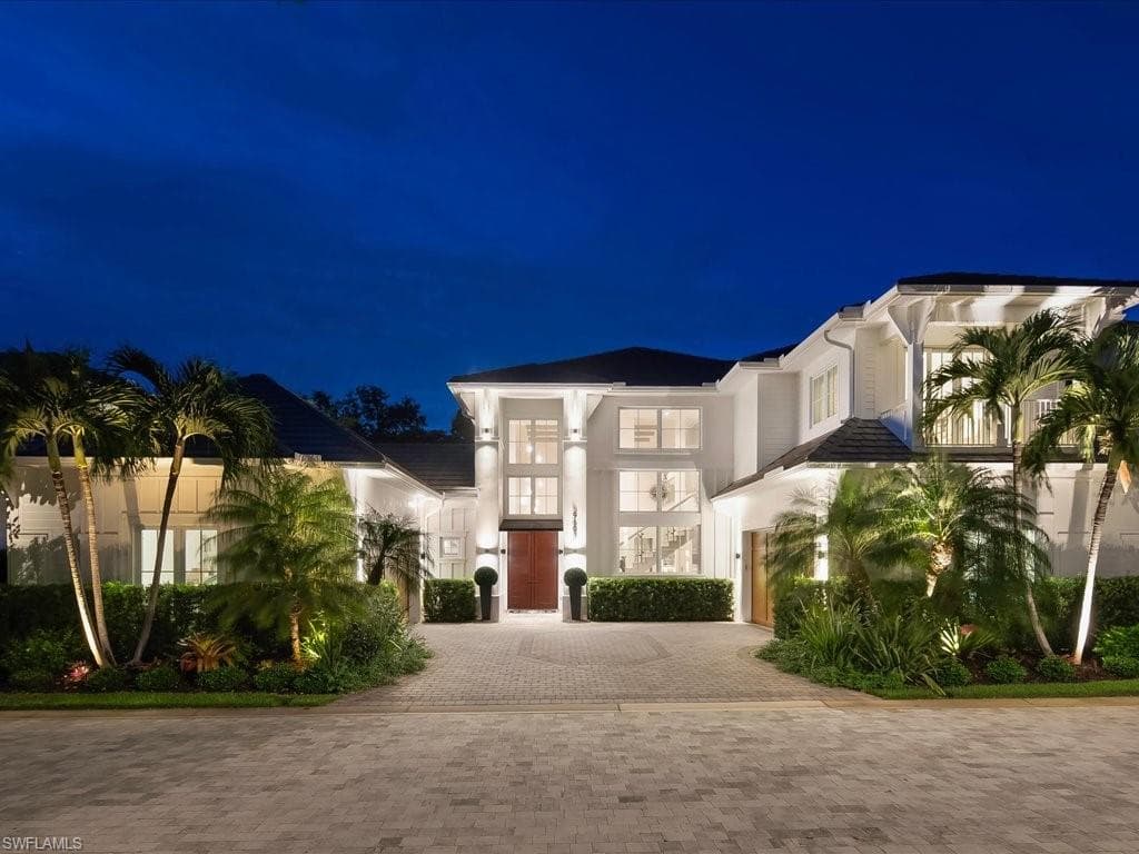 9193 Mercato Way, Naples
