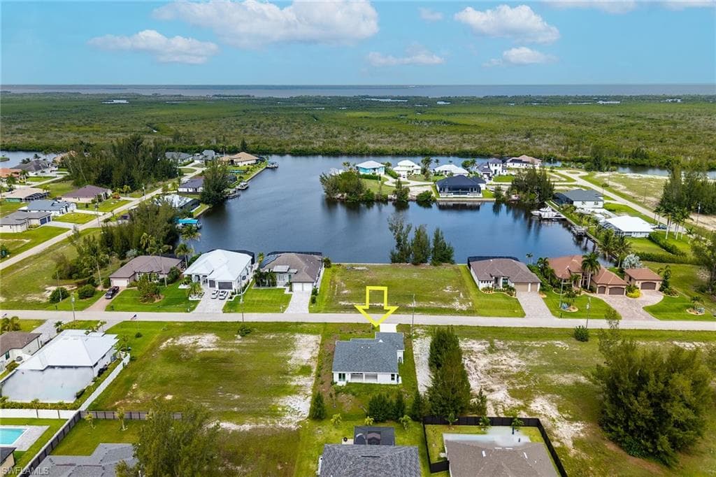 2221 43rd Ave, Cape Coral, photo 3