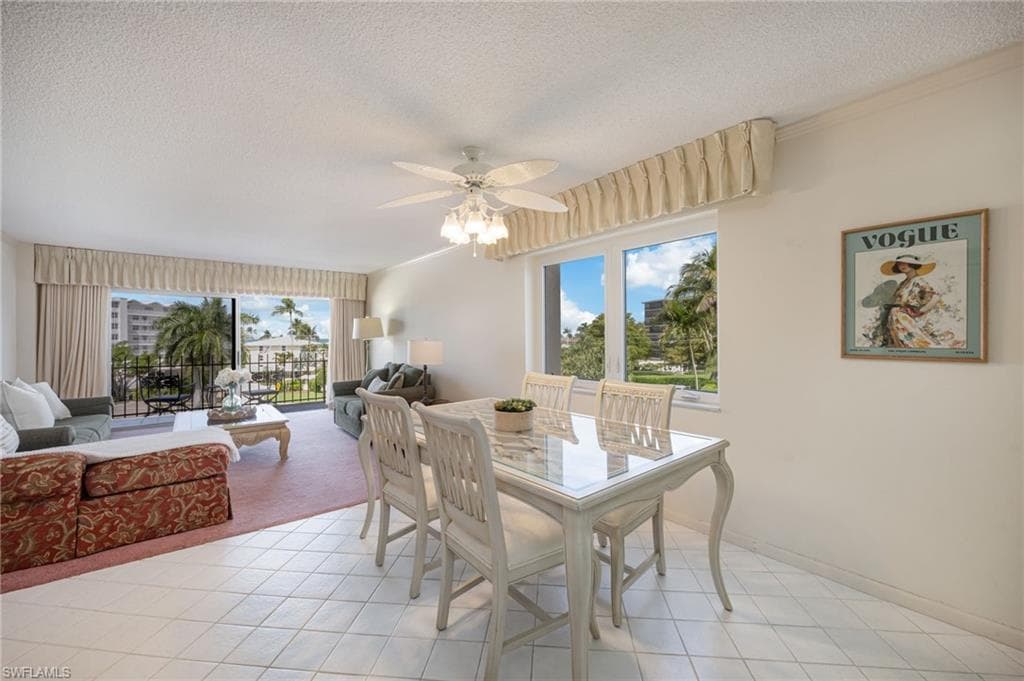 2150 Gulf Shore Blvd #411, Naples, photo 3