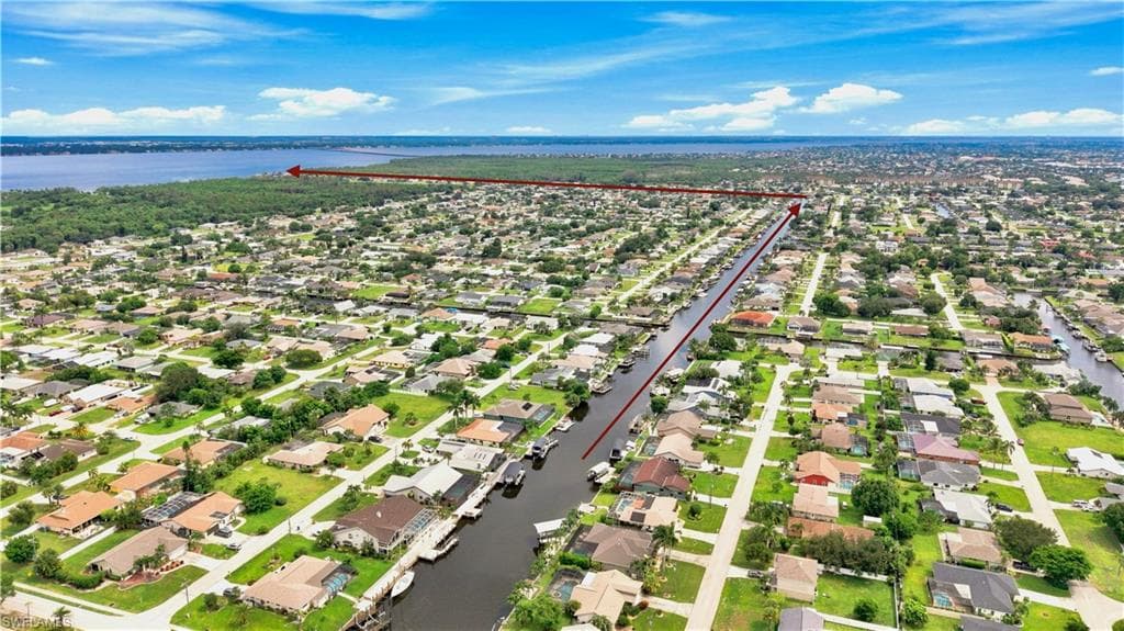 919 20th Ct, Cape Coral, photo 3