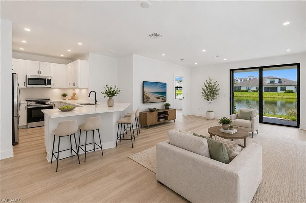 13072 Georges Cay Pl, Fort Myers, photo 2