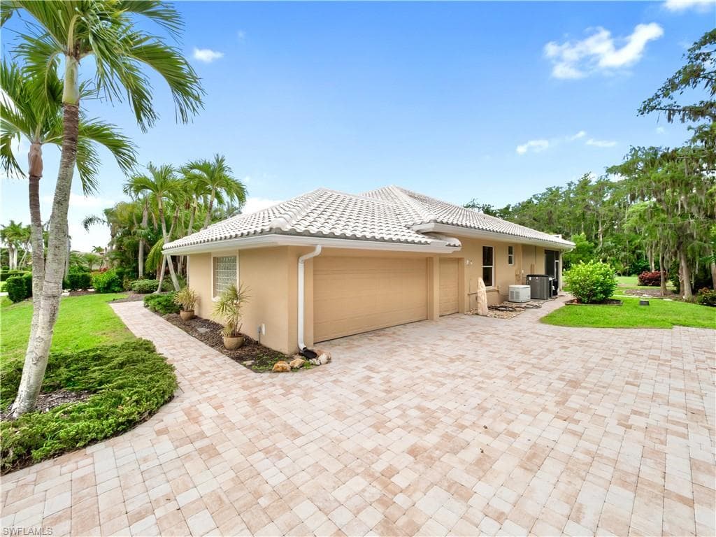 8160 Glenfinnan Cir, Fort Myers, photo 2