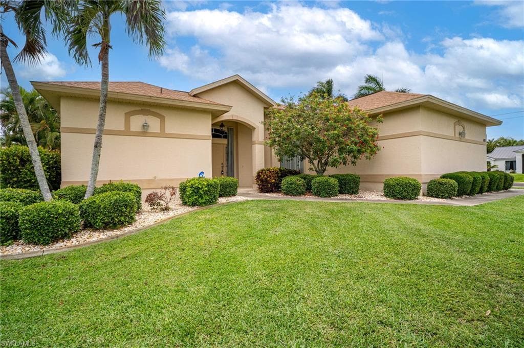 5118 19th Pl, Cape Coral
