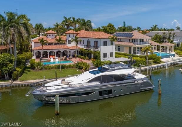 2535 Tarpon Rd, Naples