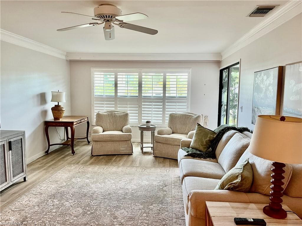 4300 Belair Ln #9, Naples, photo 3