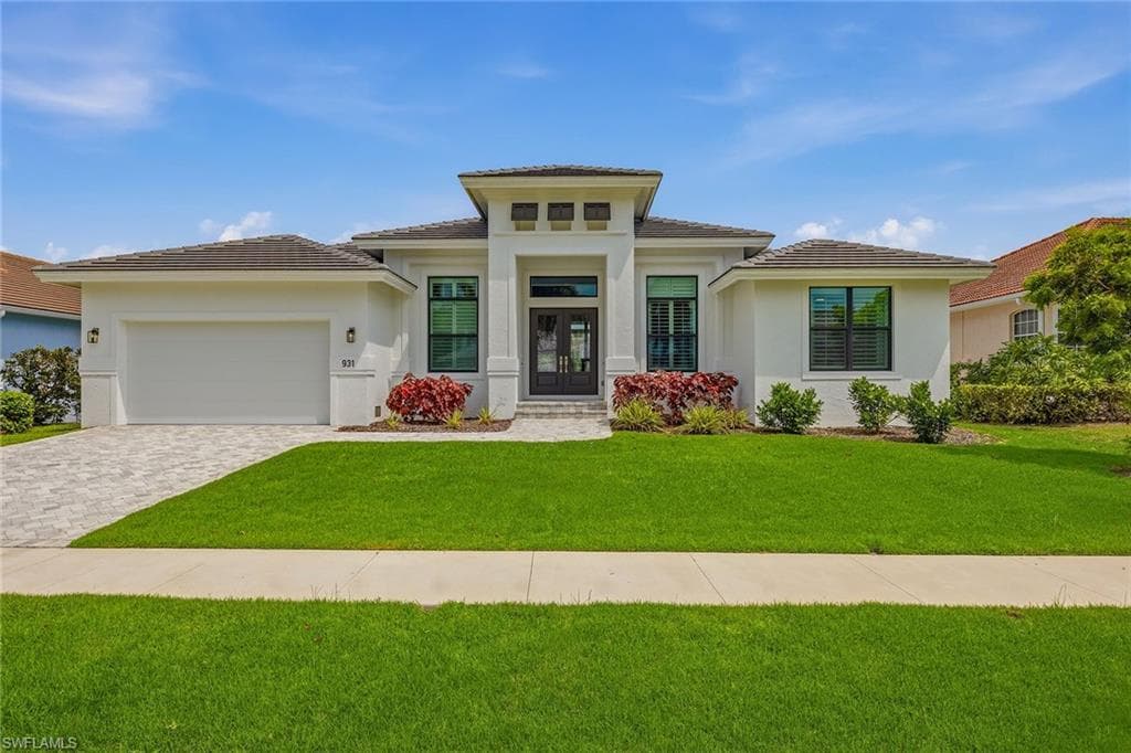 931 Ivory Ct, Marco Island
