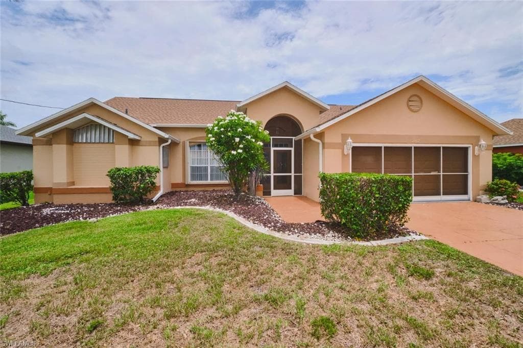 2817 43rd St, Cape Coral