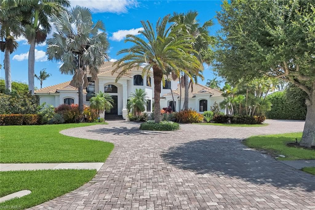 1578 Barfield Ct, Marco Island, photo 2