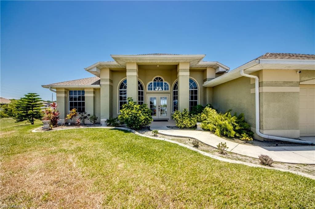2319 19th St, Cape Coral, photo 2