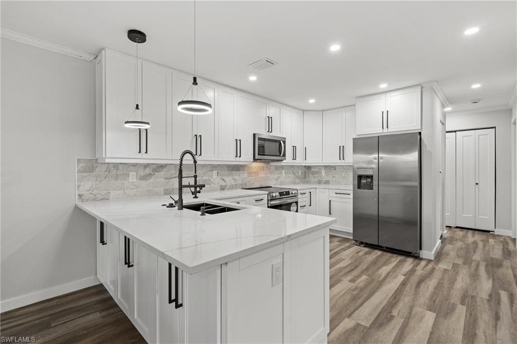 1521 Chesapeake Ave #b2, Naples, photo 3