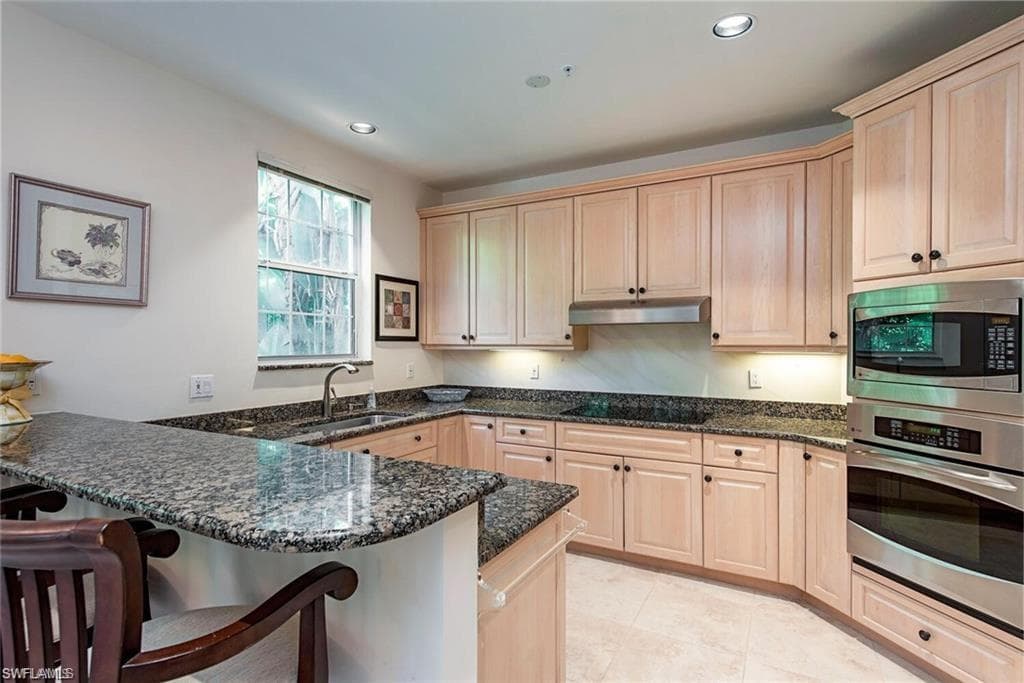 157 Colonade Cir #1002, Naples, photo 3