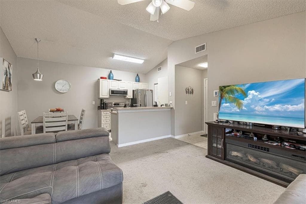 2202 Arbour Walk Cir #2124, Naples