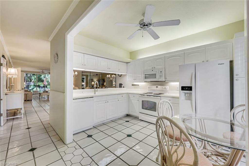 2325 Hidden Lake Dr #1, Naples, photo 2