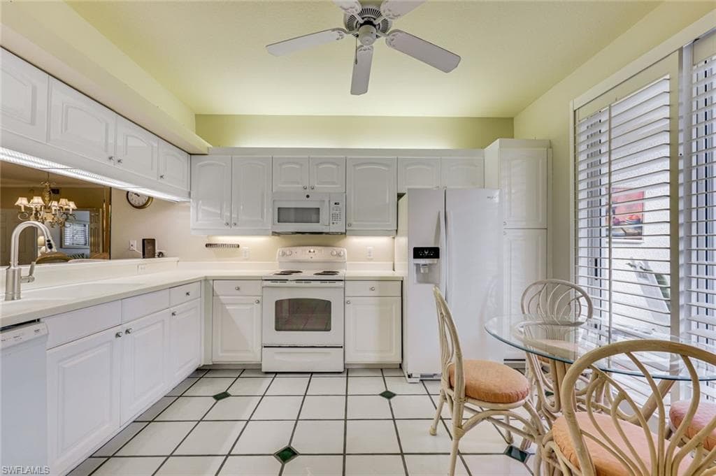 2325 Hidden Lake Dr #1, Naples, photo 3