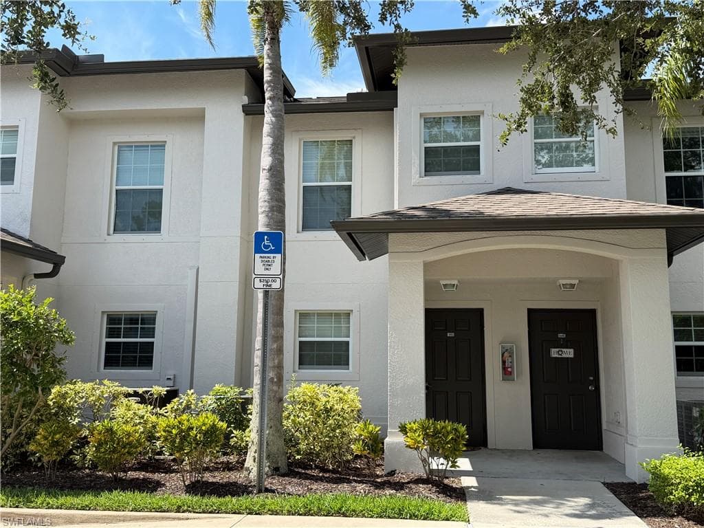 9073 Gervais Cir #1007, Naples