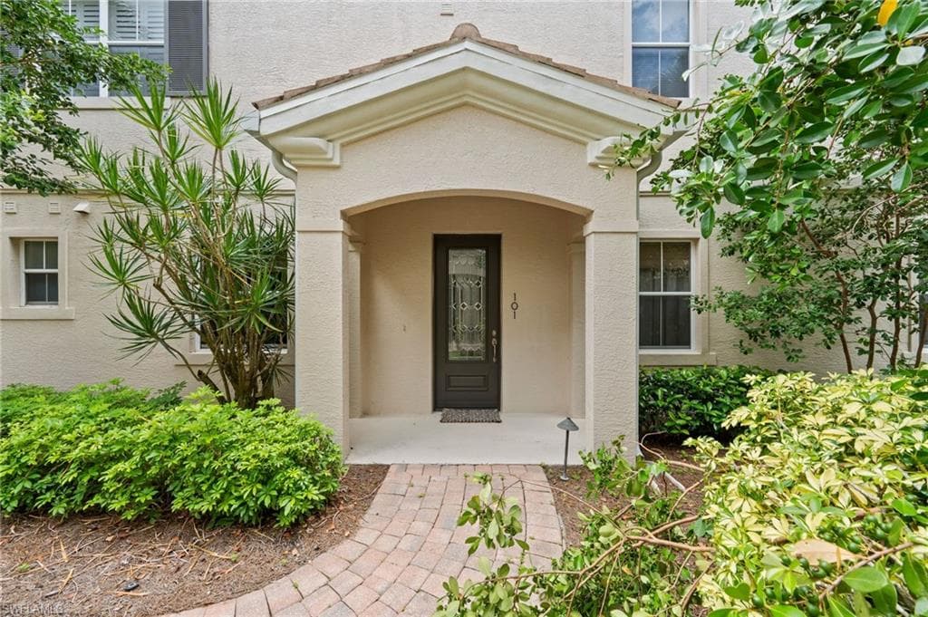 2809 Tiburon Blvd #2-101, Naples, photo 3
