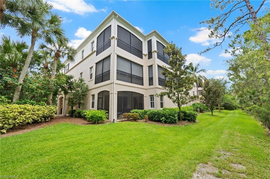 2809 Tiburon Blvd #2-101, Naples