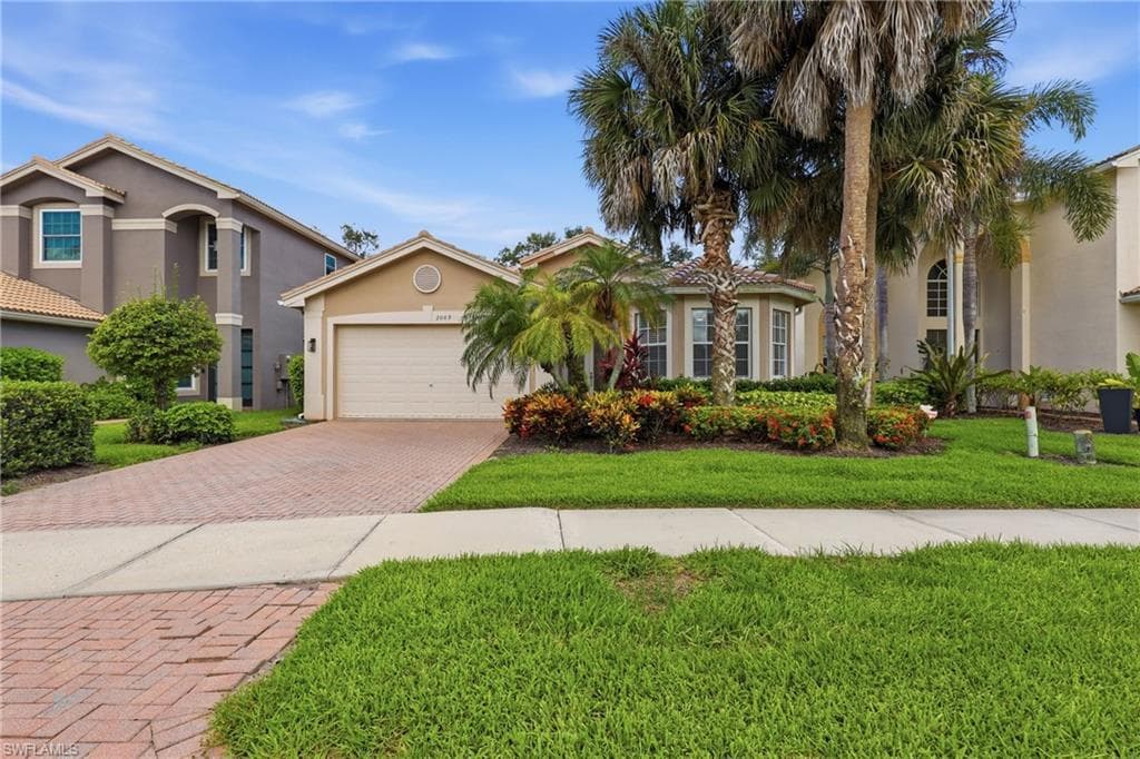 2009 Isla De Palma Cir, Naples, photo 2