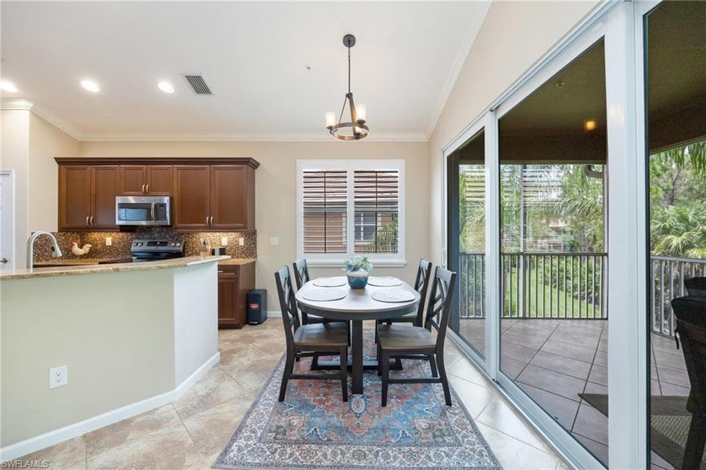 6657 Alden Woods Cir #201, Naples, photo 3