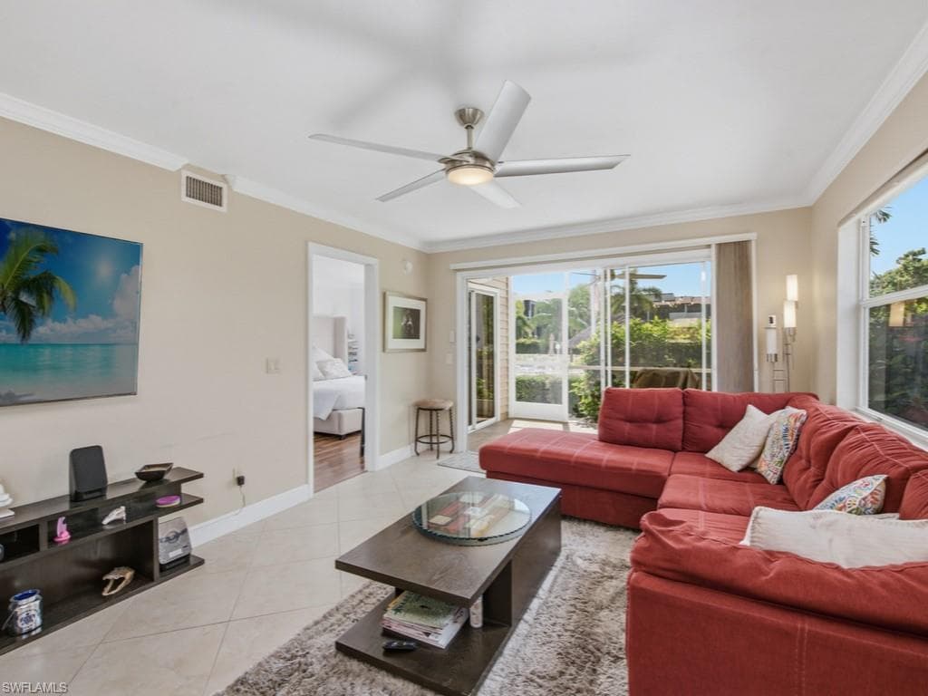 1060 Swallow Ave #107, Marco Island, photo 3