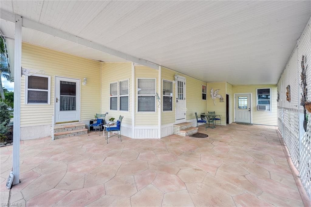 148 Seven Seas Way, Naples, photo 3