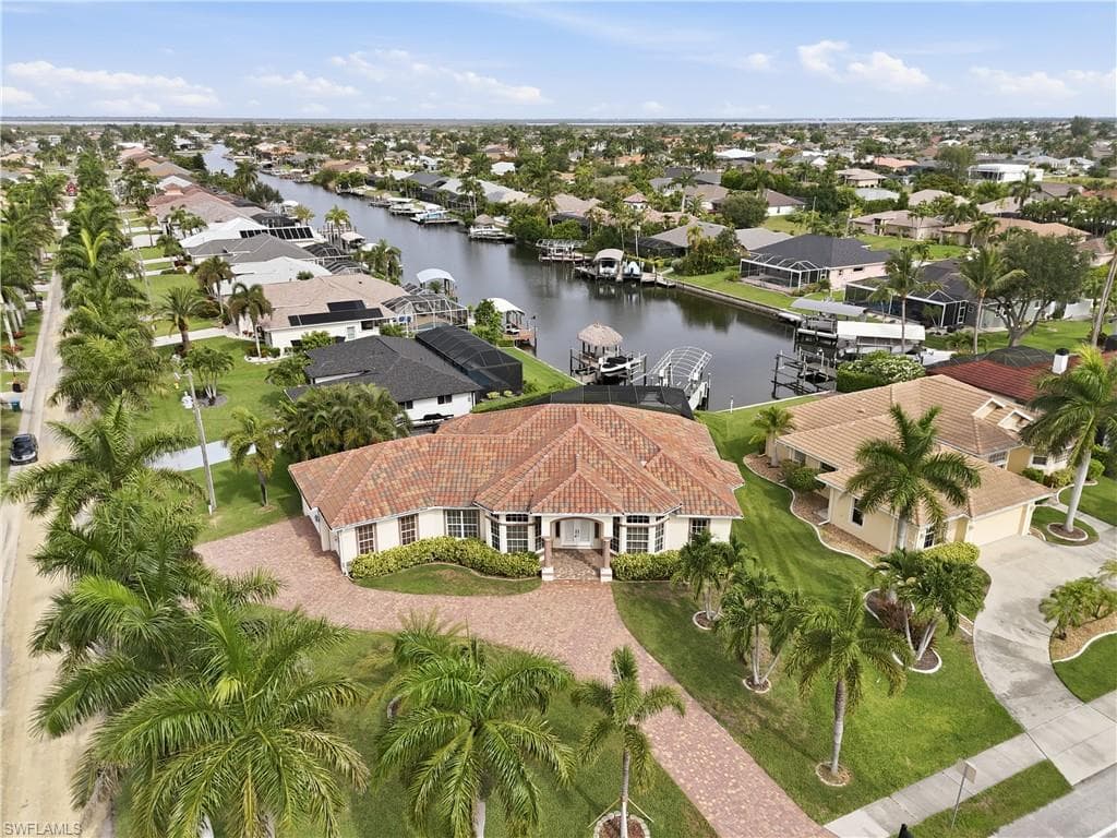 3622 Oasis Blvd, Cape Coral