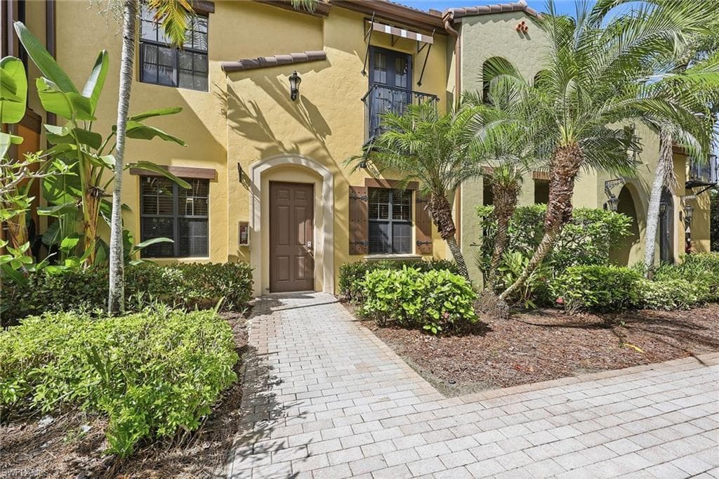9126 Chula Vista St #12303, Naples, photo 3