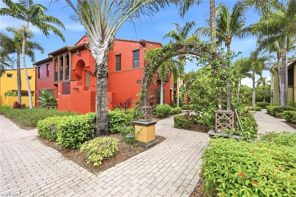 9126 Chula Vista St #12303, Naples