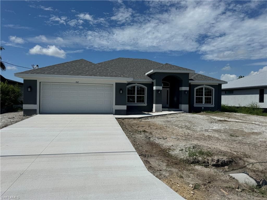 302 1st Ter, Cape Coral, photo 2