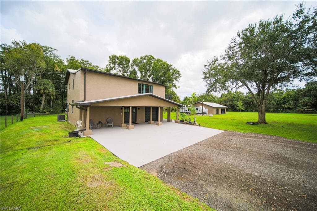 5961 Pangola Rd, Fort Myers, photo 2
