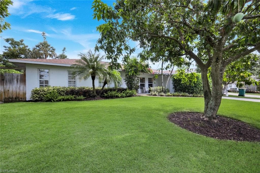 841 107th Ave, Naples, photo 3