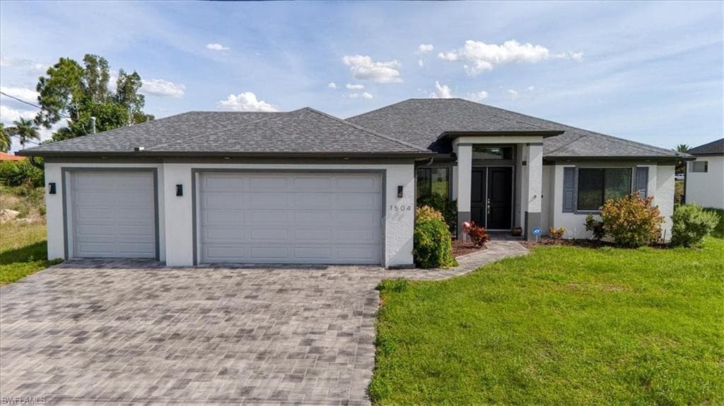 1504 17th Ter, Cape Coral