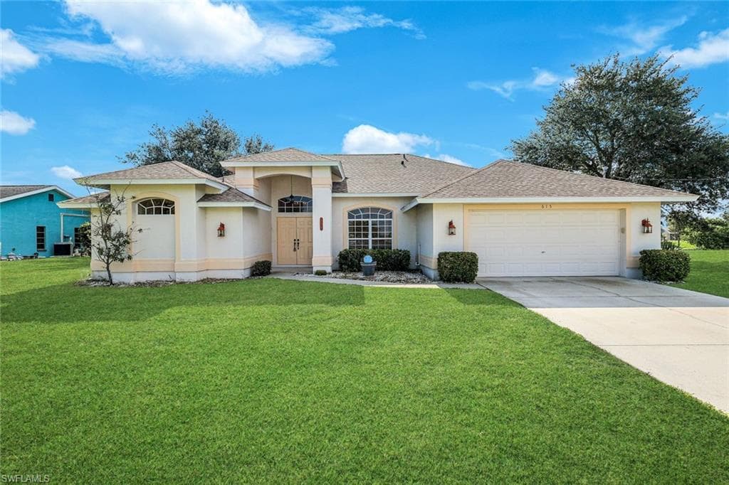 615 19th Ct, Cape Coral
