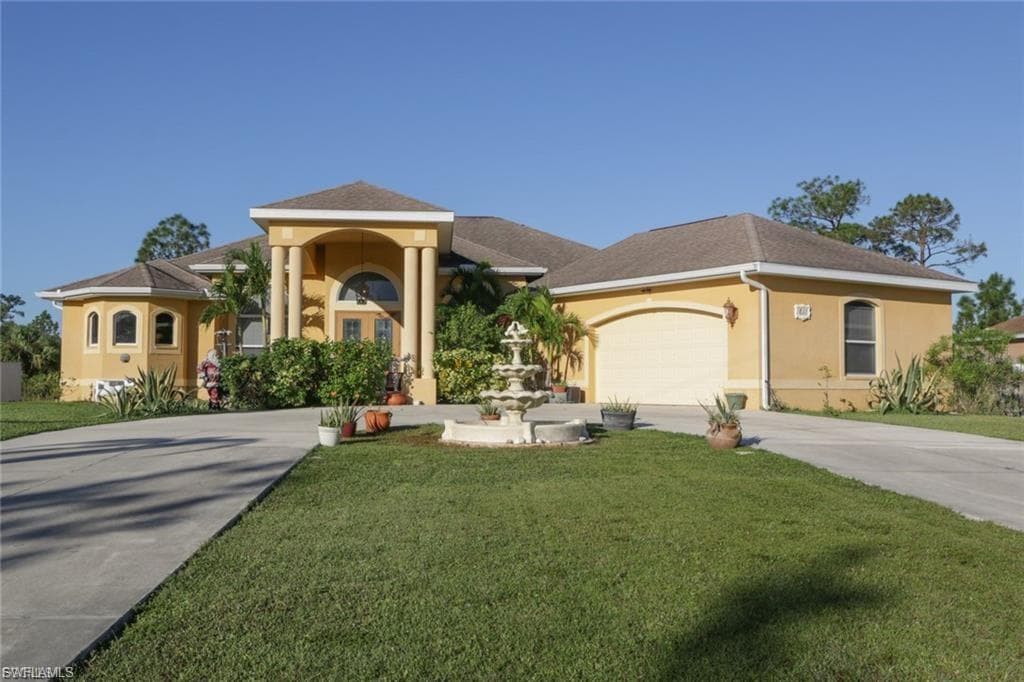 611 Clayton Ave, Lehigh Acres