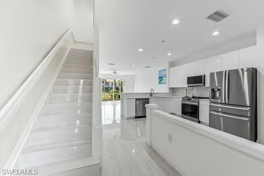 827 Hampton Cir #146, Naples, photo 2