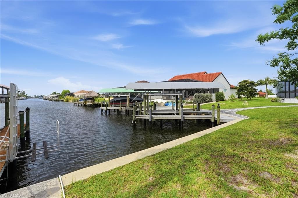3728 Yucatan Pkwy, Cape Coral, photo 2