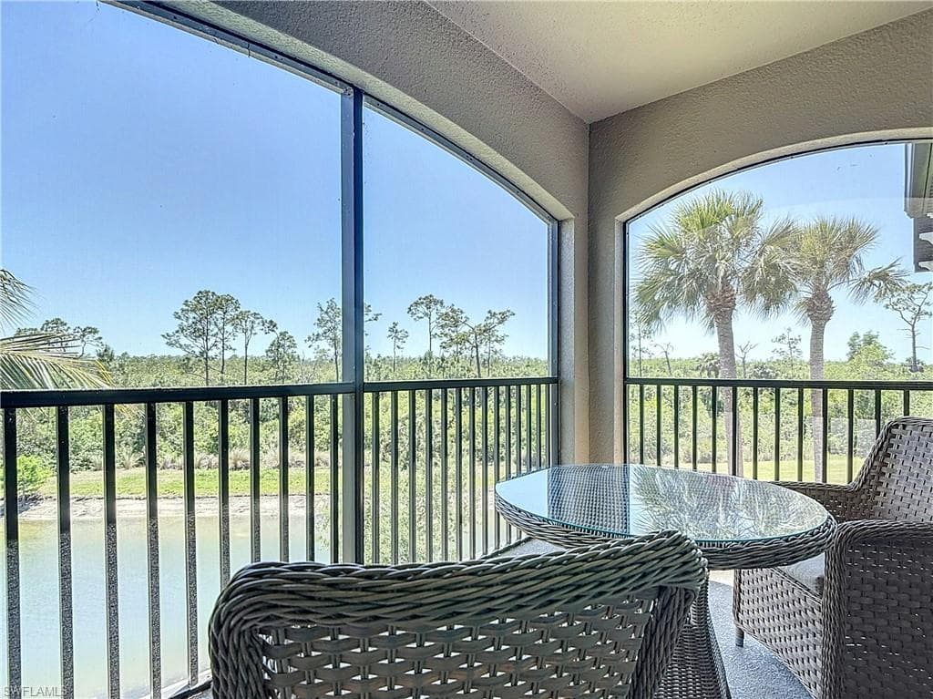 9830 Giaveno Cir #1637, Naples, photo 2