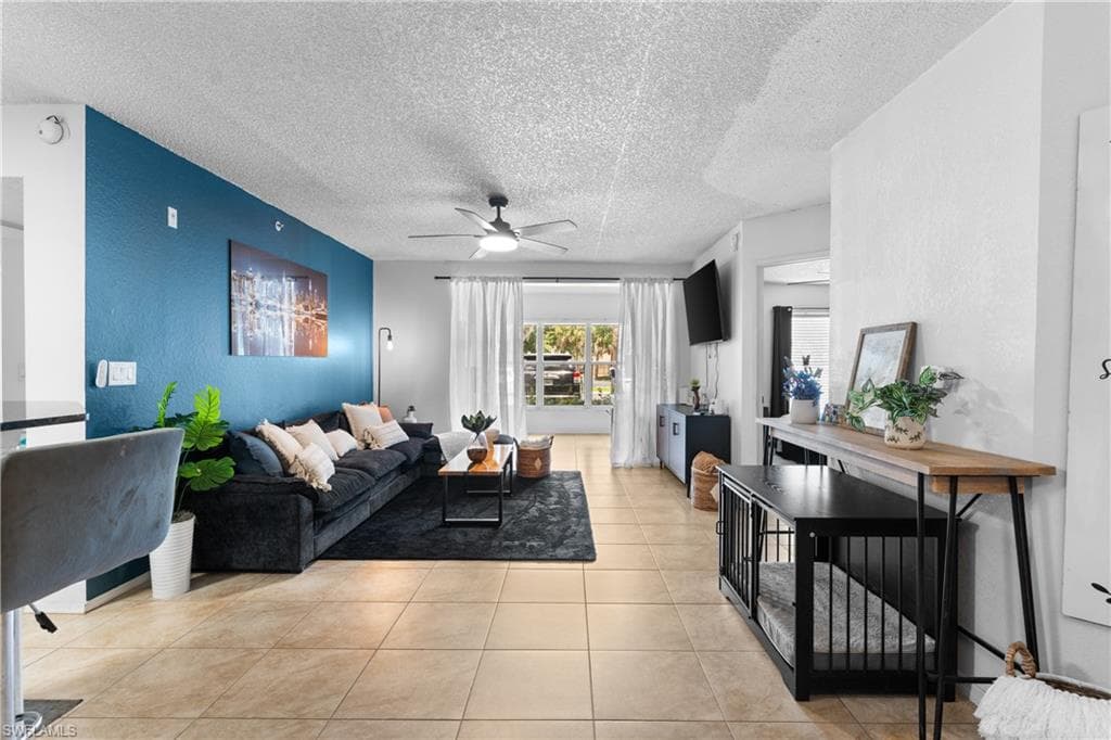 8225 Ibis Club Dr #204, Naples, photo 3