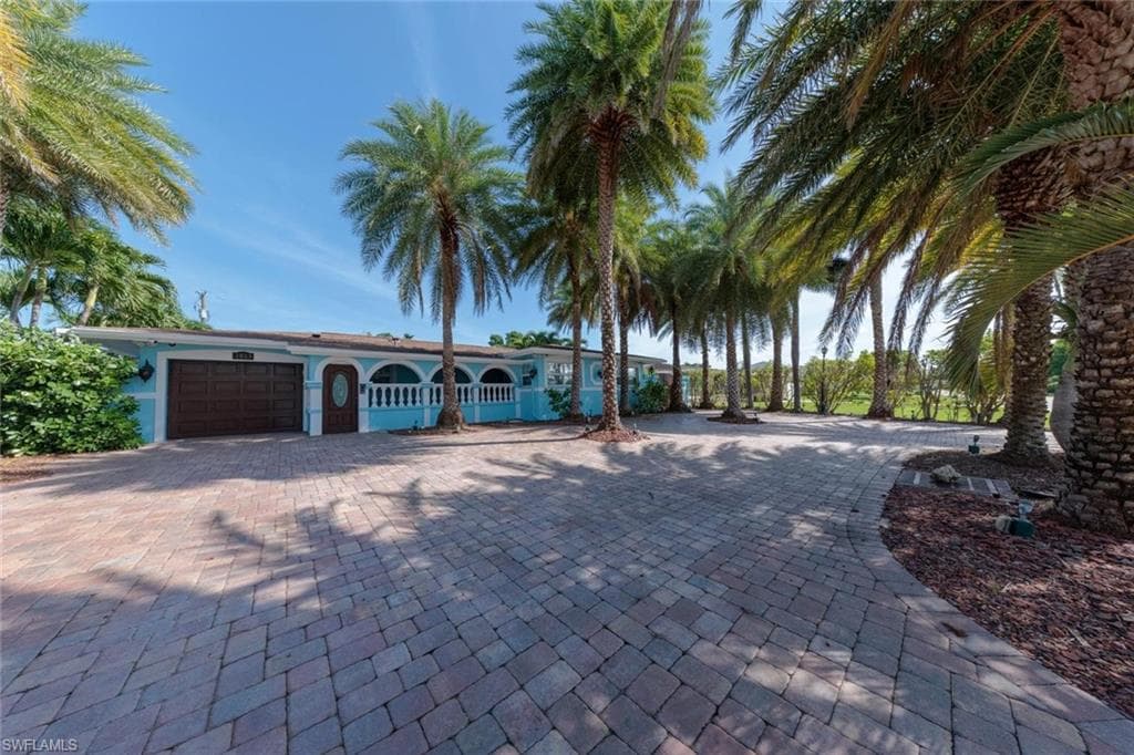 1013 44th St, Cape Coral, photo 3