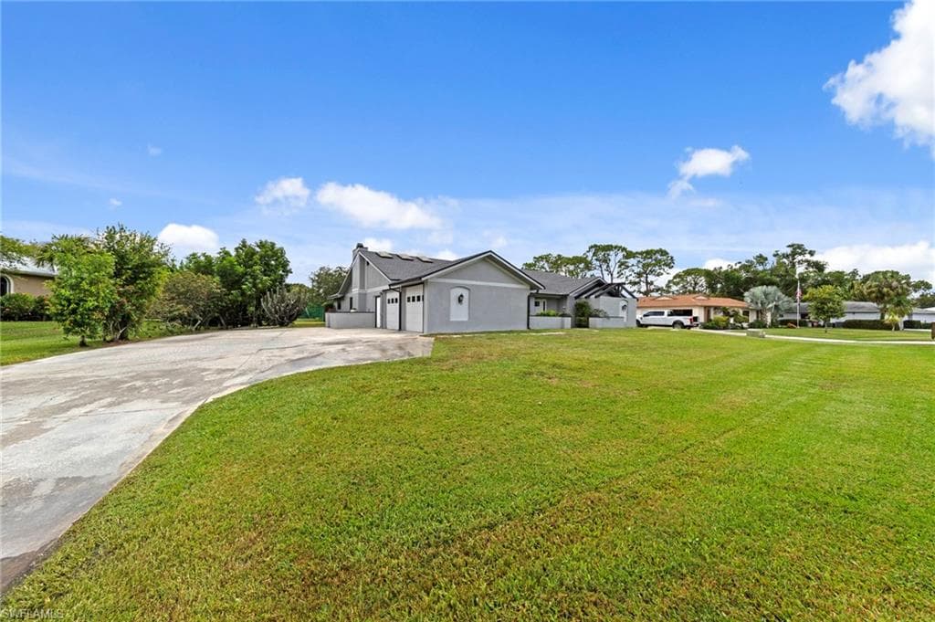 17209 Castleview Dr, North Fort Myers, photo 3
