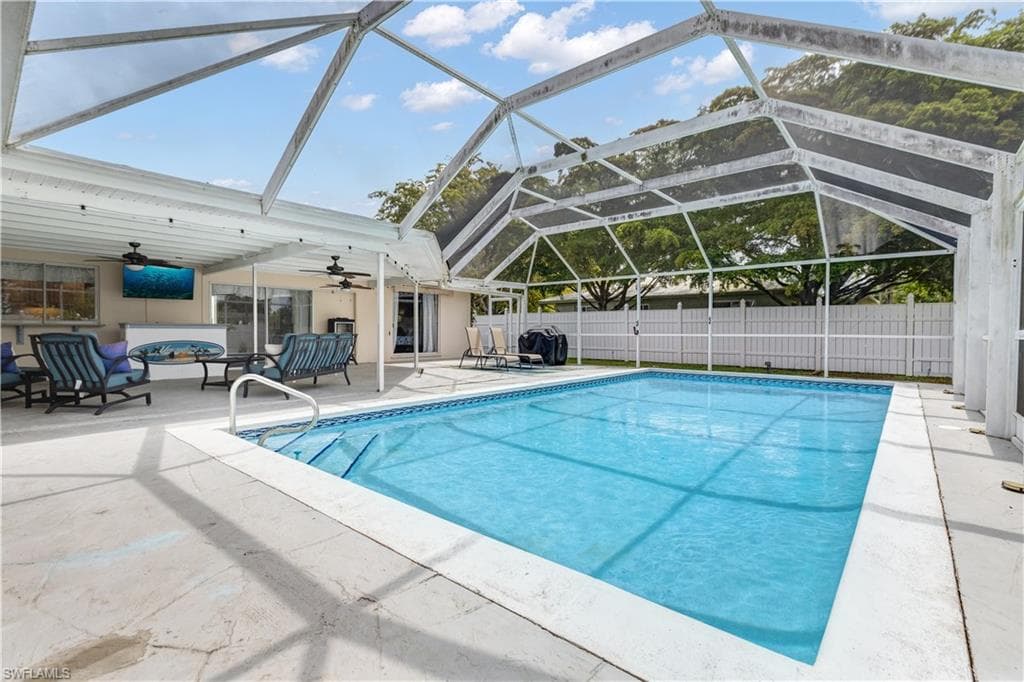 2112 Harvard Ave, Fort Myers, photo 2