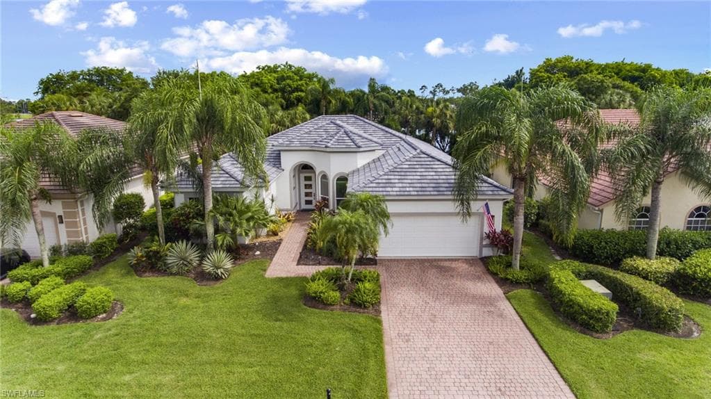 9042 Bronco Ct, Naples, photo 2